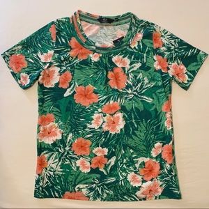 ISLE Essentials Floral Top
